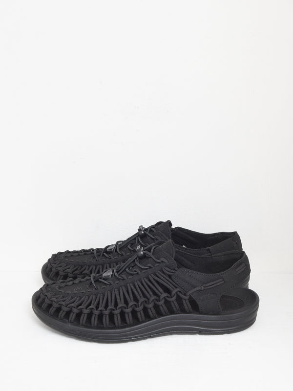 UNEEK-M_BLACK/BLACK_BKBK
